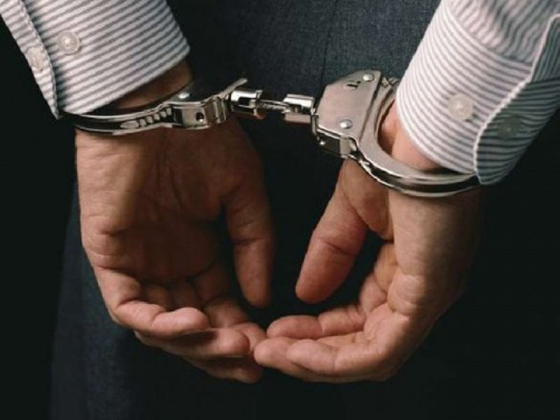 Сотрудники полиции задержали злоумышленников, ограбивших прохожего на 40 тысяч рублей