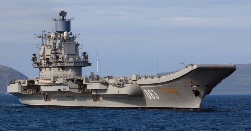 Авианесущий крейсер «Адмирал Кузнецов» в 2017 пройдет модернизацию на северодвинской «Звездочке»