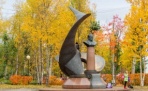 Памятник кораблестроителю Г.Л. Просянкину в Северодвинске